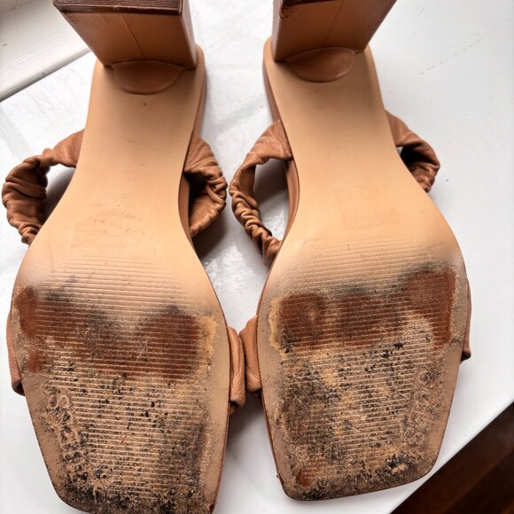 GUESS Aindrea Nude Sandal with block heel - Picture 5 of 5